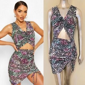 NWT Boohoo Floral Zebra Ruched Cut-Out Jersey Summer Beach Dress Sz M